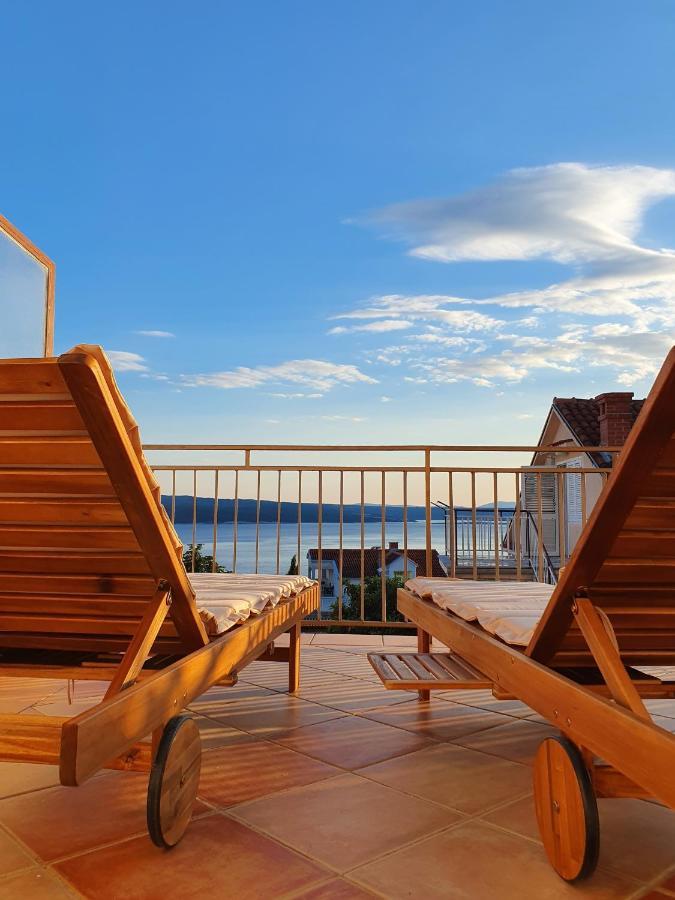 Relaxing Seaview Apartment Barac On Separated Floor Crikvenica Eksteriør billede
